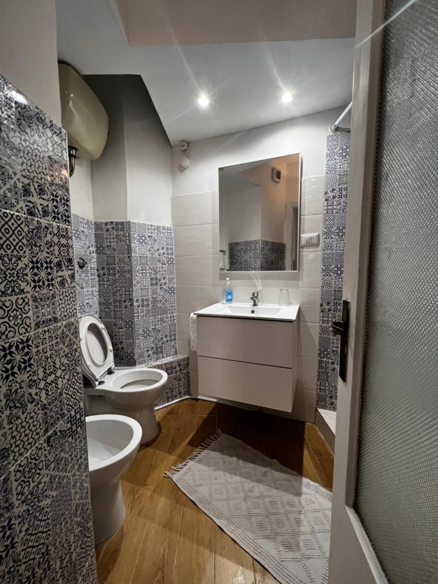 Apartment Tiny Bedsit